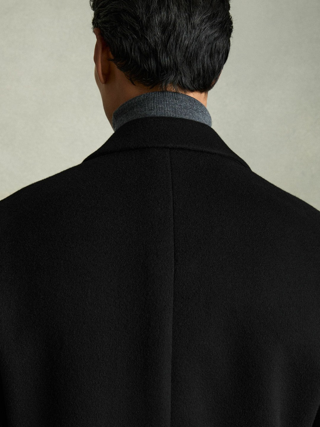 Wool Blend Single Breasted Epsom Overcoat in Black | Reiss Men New