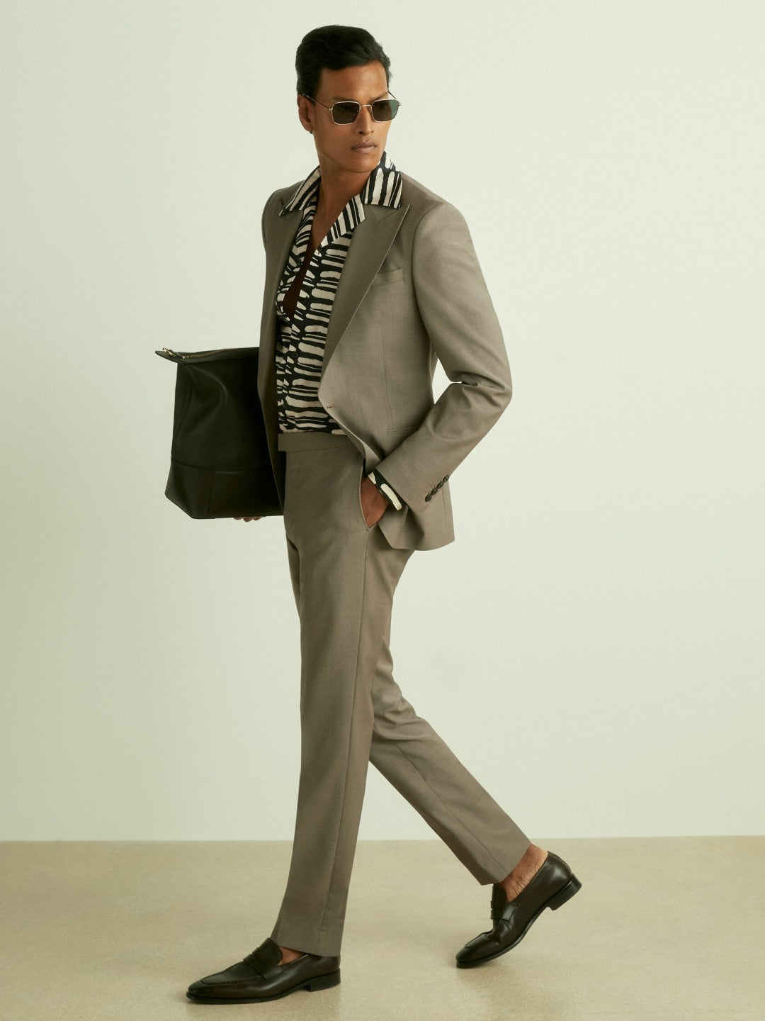 Abstract-Print Twill Cuban-Collar Shirt in Black/White | Reiss Men Best Seller