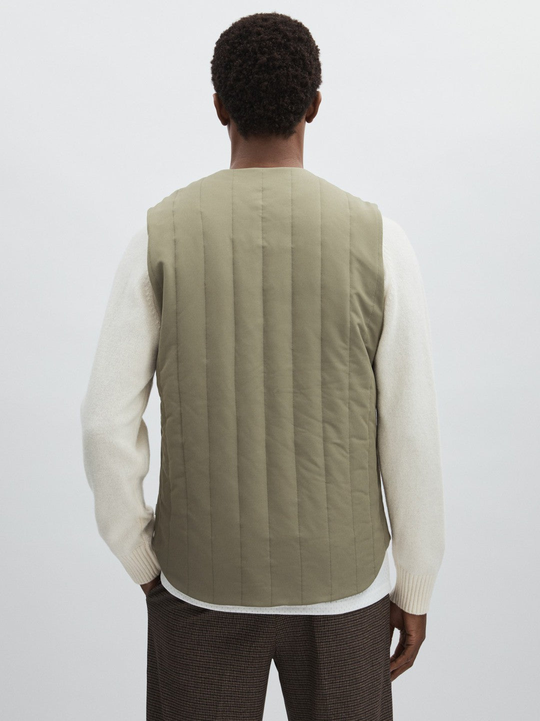 Les Deux Quilted Technical Gilet in Green | Reiss Men Premium
