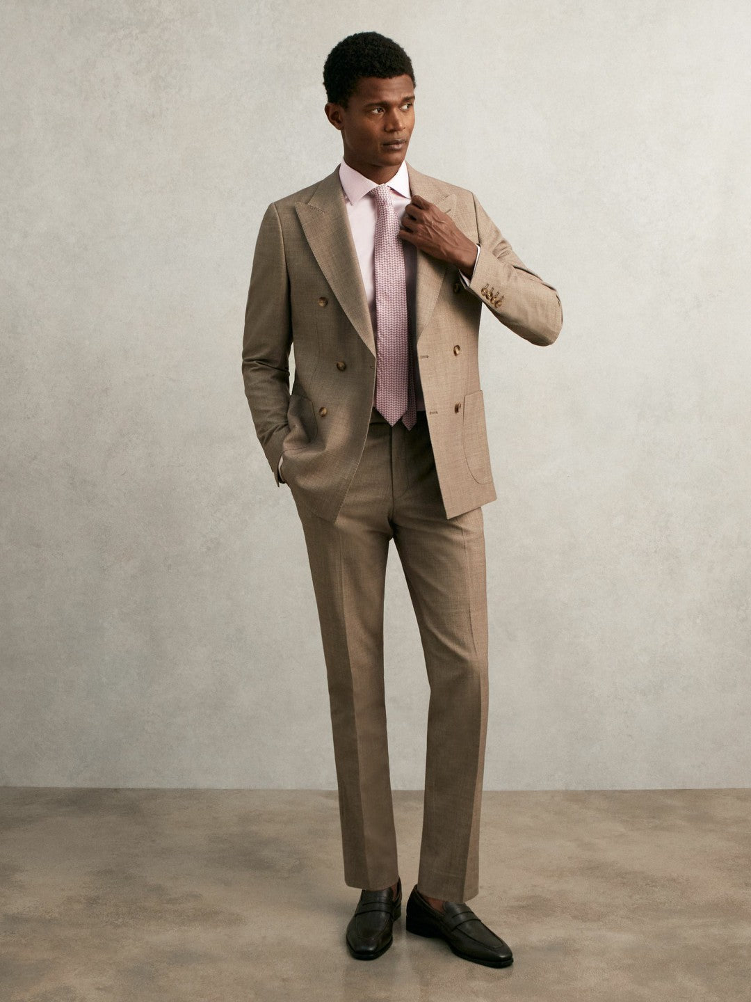 Regular Fit Slim-Fit Cotton-Sateen Shirt in Pink | Reiss Men Trending