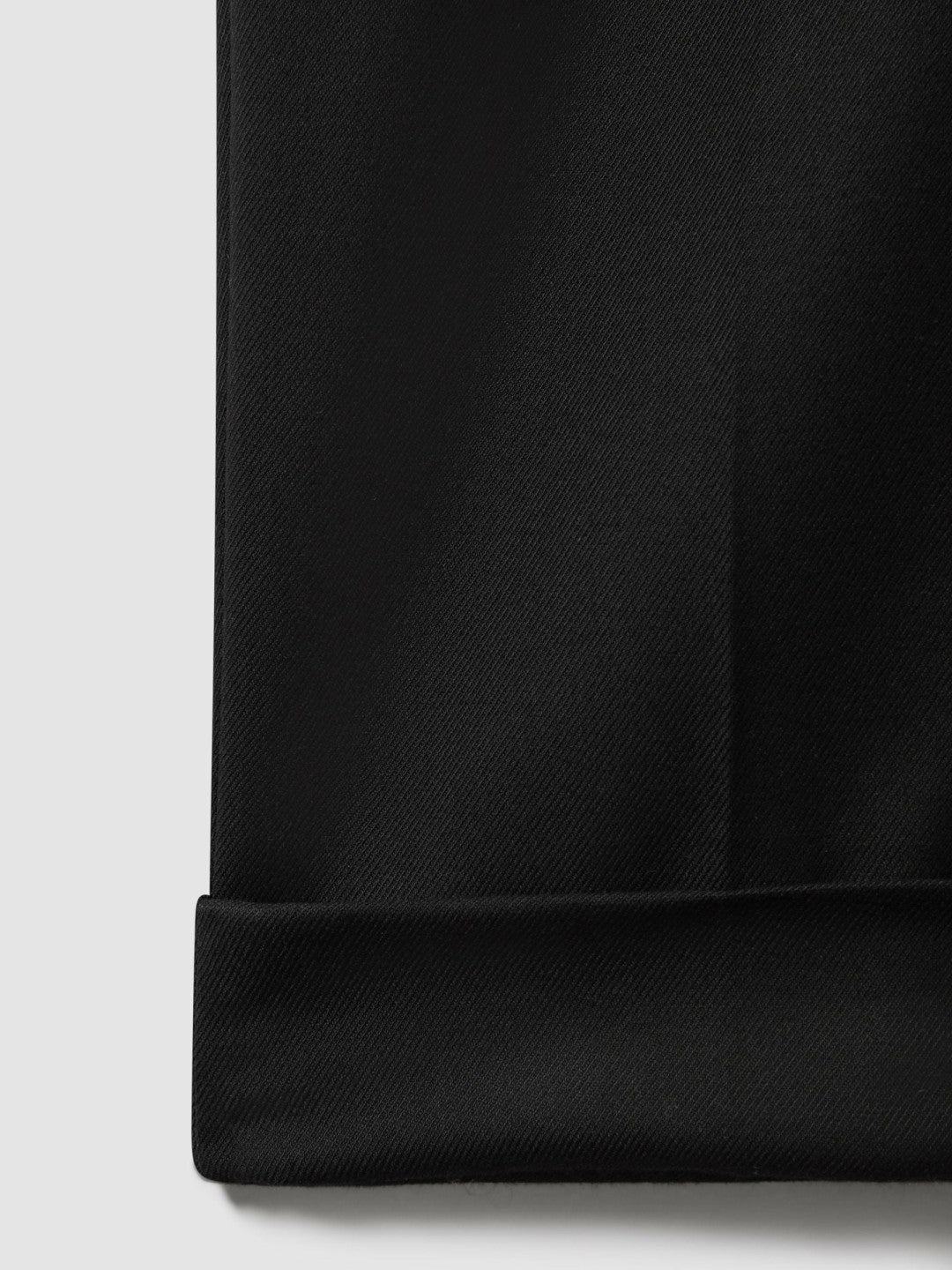 Relaxed-Fit Pleated Tapered Trousers in Black | Reiss Men Popular
