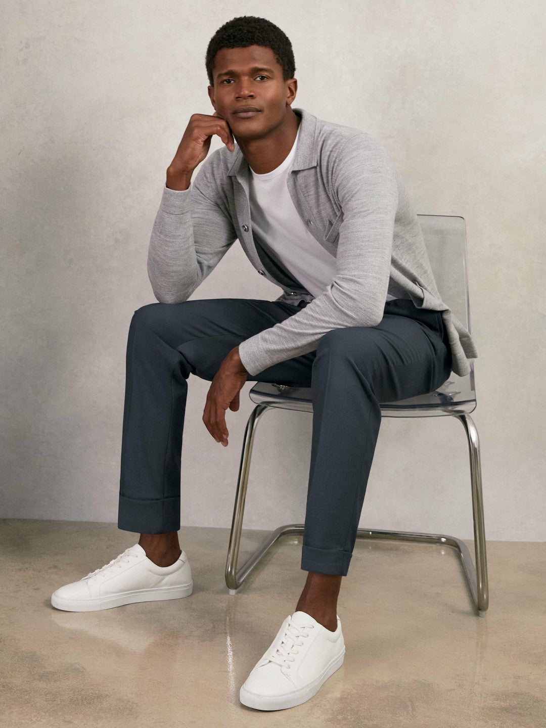 Relaxed-Fit Pleated Tapered Trousers in Steel Blue | Reiss Men New