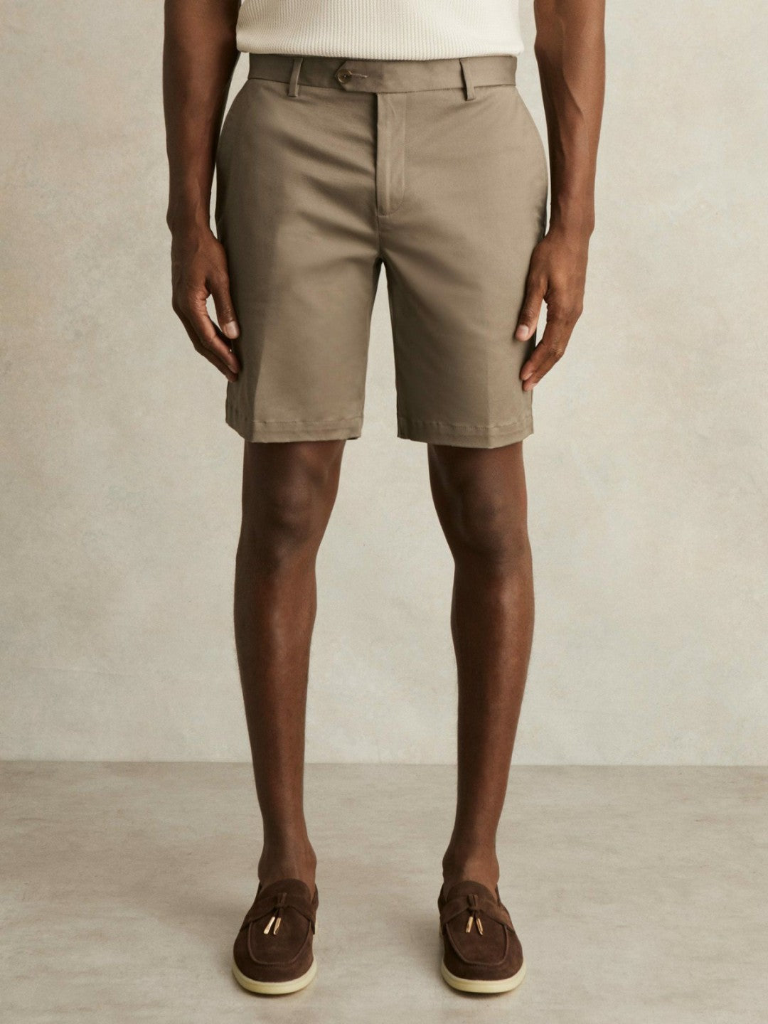 Oe Hampton Cotton Chino Shorts with Stretch in Taupe | Reiss Men Popular