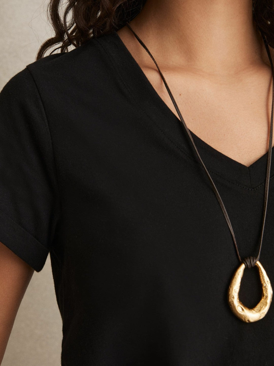 Cotton-Jersey V-Neck T-Shirt in Black | Reiss Women Premium
