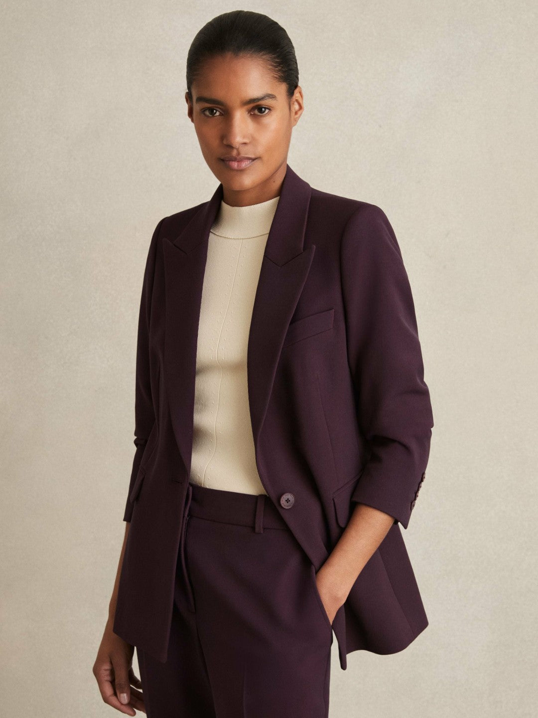 Tailored Single Breasted Suit Blazer in Berry | Reiss Women Trending