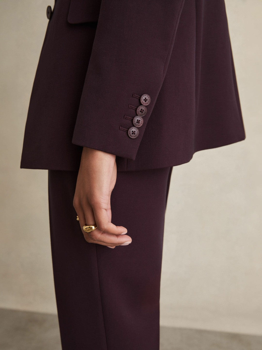 Tailored Single Breasted Suit Blazer in Berry | Reiss Women Trending
