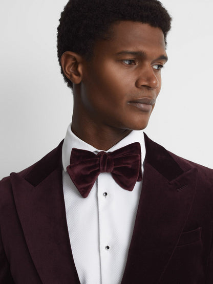 Velvet Bow Tie in Bordeaux | Reiss Men Signature