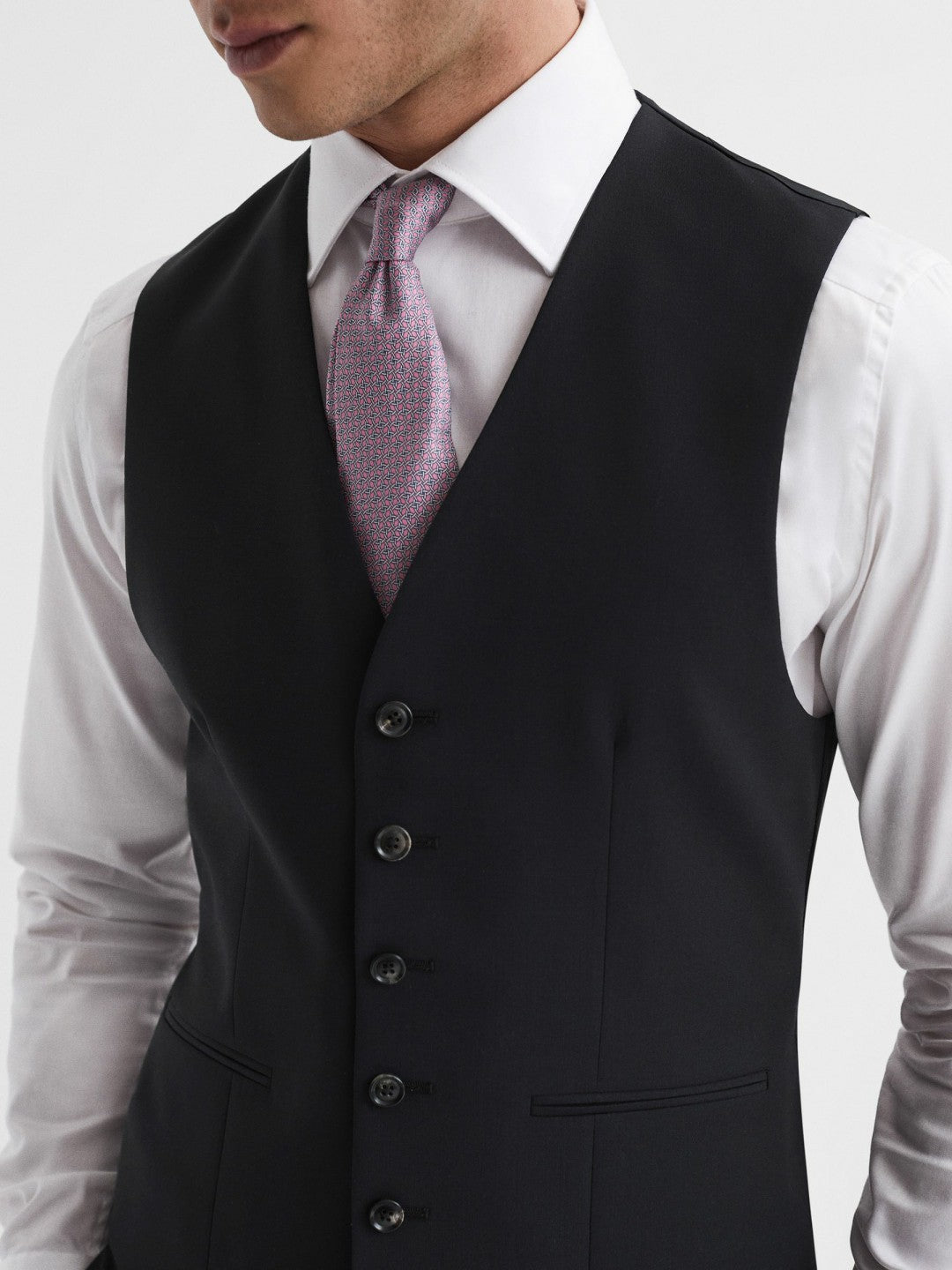 Modern Fit Travel Waistcoat in Black | Reiss Men Signature