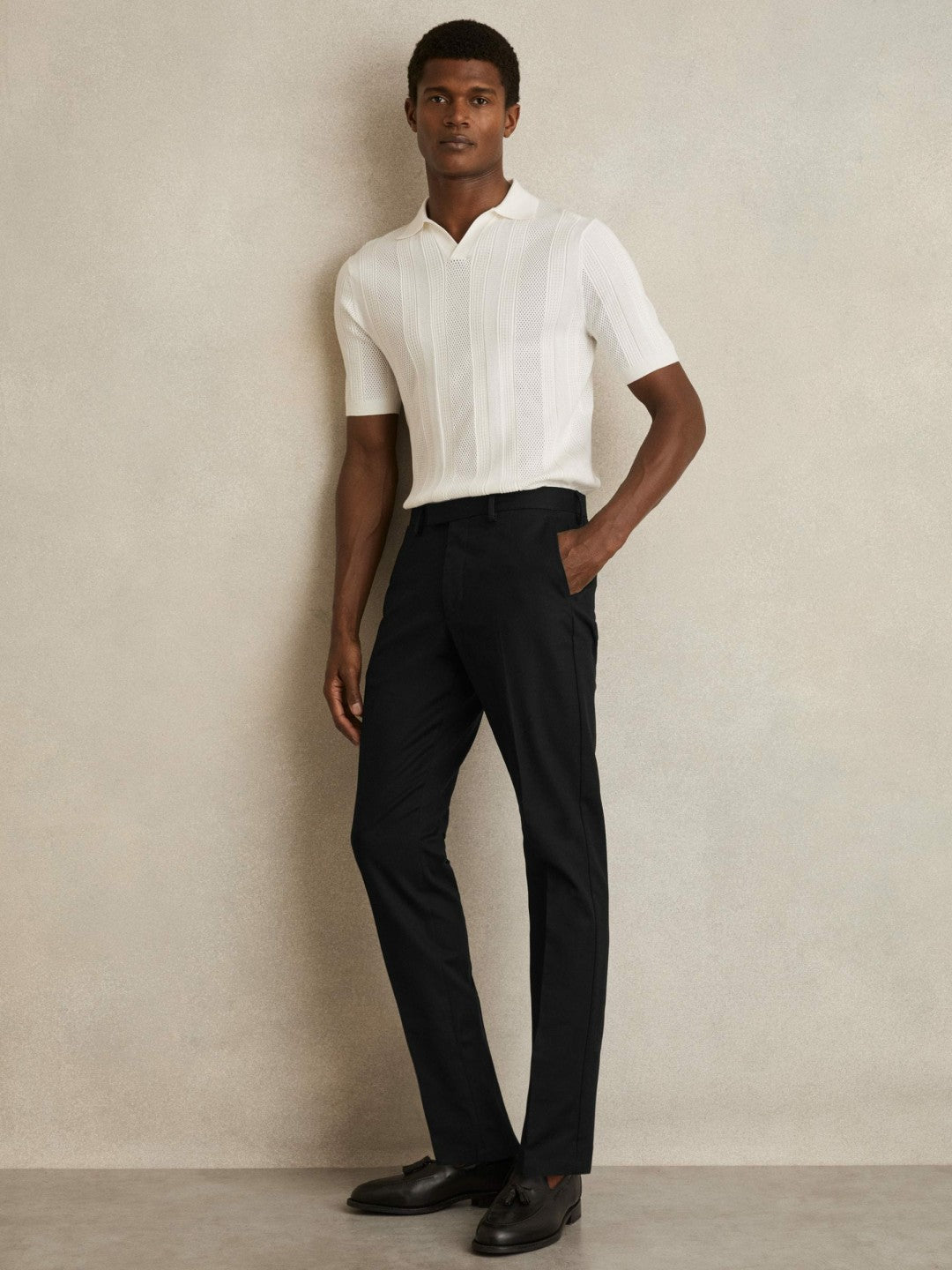 Slim Fit Cotton Blend Chinos in Black | Reiss Men New