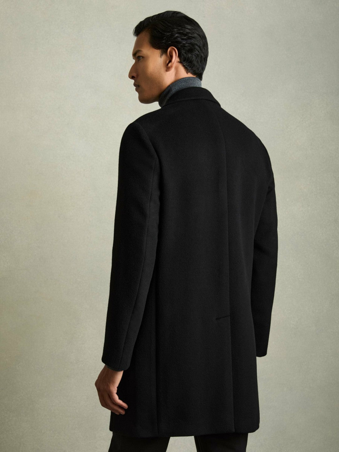 Wool Blend Single Breasted Epsom Overcoat in Black | Reiss Men New