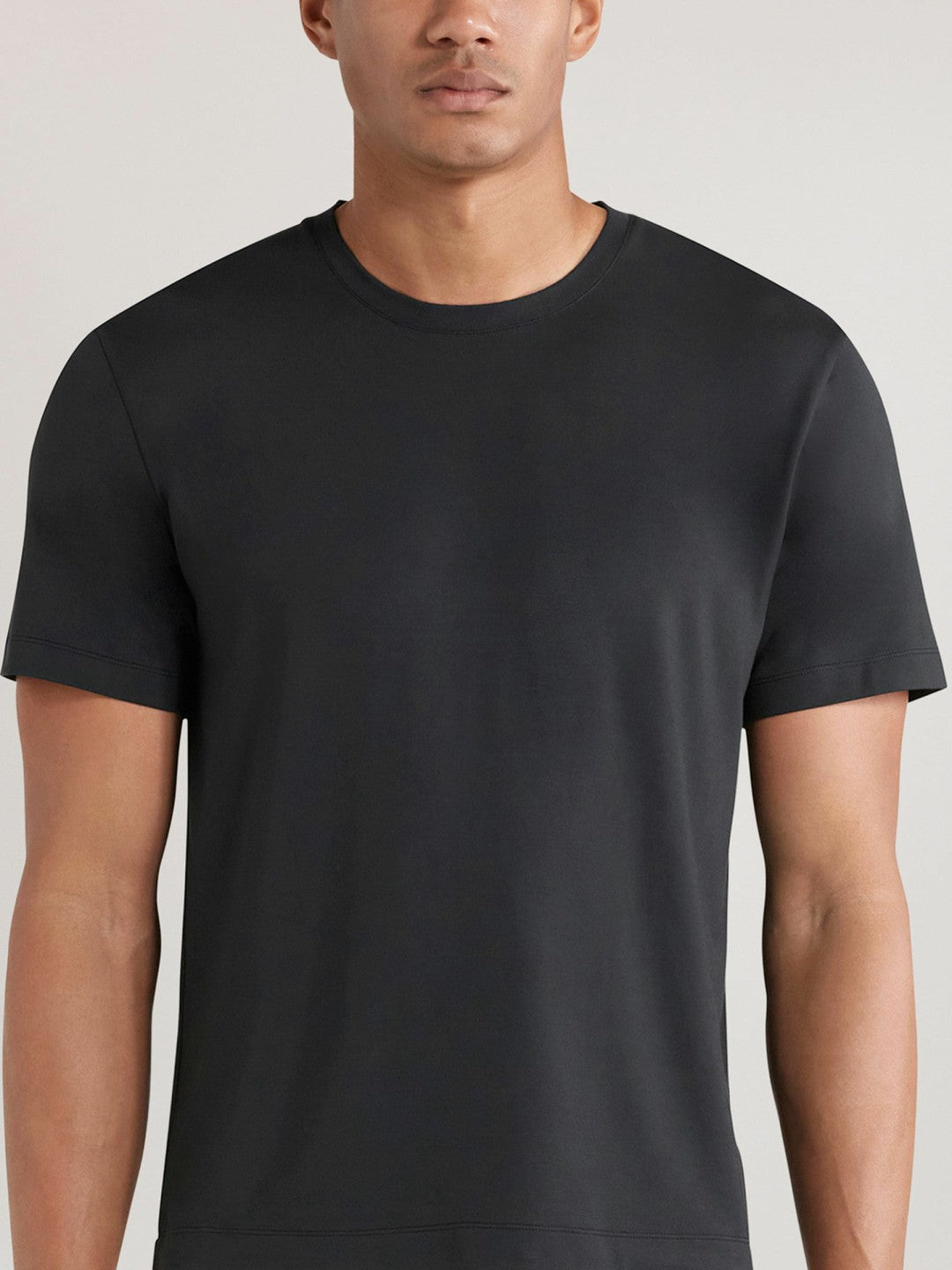 CHÉ Studios Crew Neck T-Shirt with TENCEL™ Fibers in Black | Reiss Men Popular