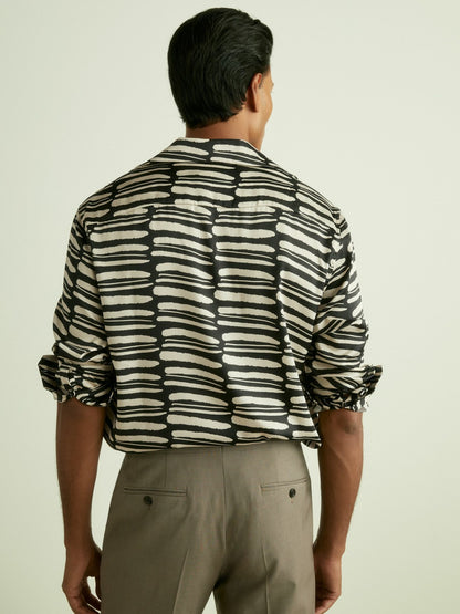 Abstract-Print Twill Cuban-Collar Shirt in Black/White | Reiss Men Best Seller