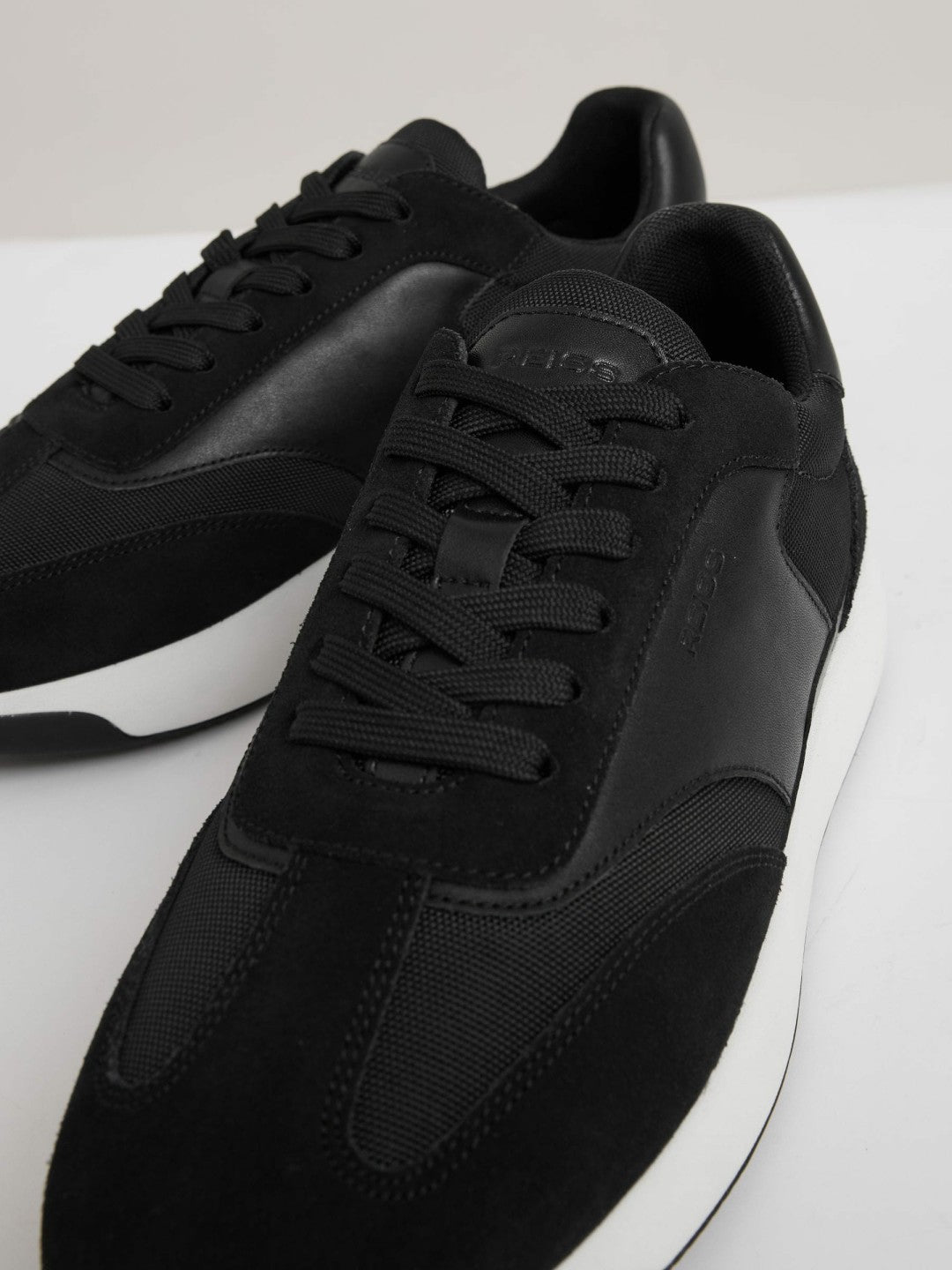 Leather Suede Running Trainers in Black/White | Reiss Men New