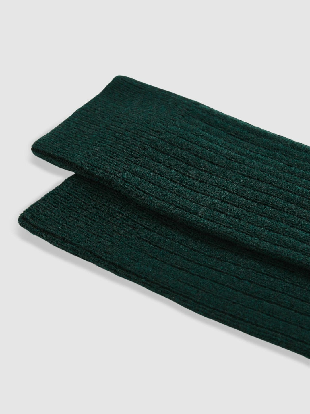 Ribbed Socks With Wool And Cashmere in Forest Green | Reiss Men Signature