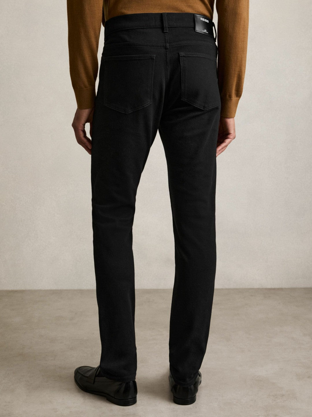 Skinny-Fit Jeans in Stay Black | Reiss Men Trending
