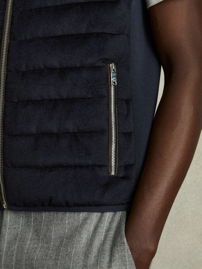 Brushed Jersey Quilted Gilet in Navy | Reiss Men Trending