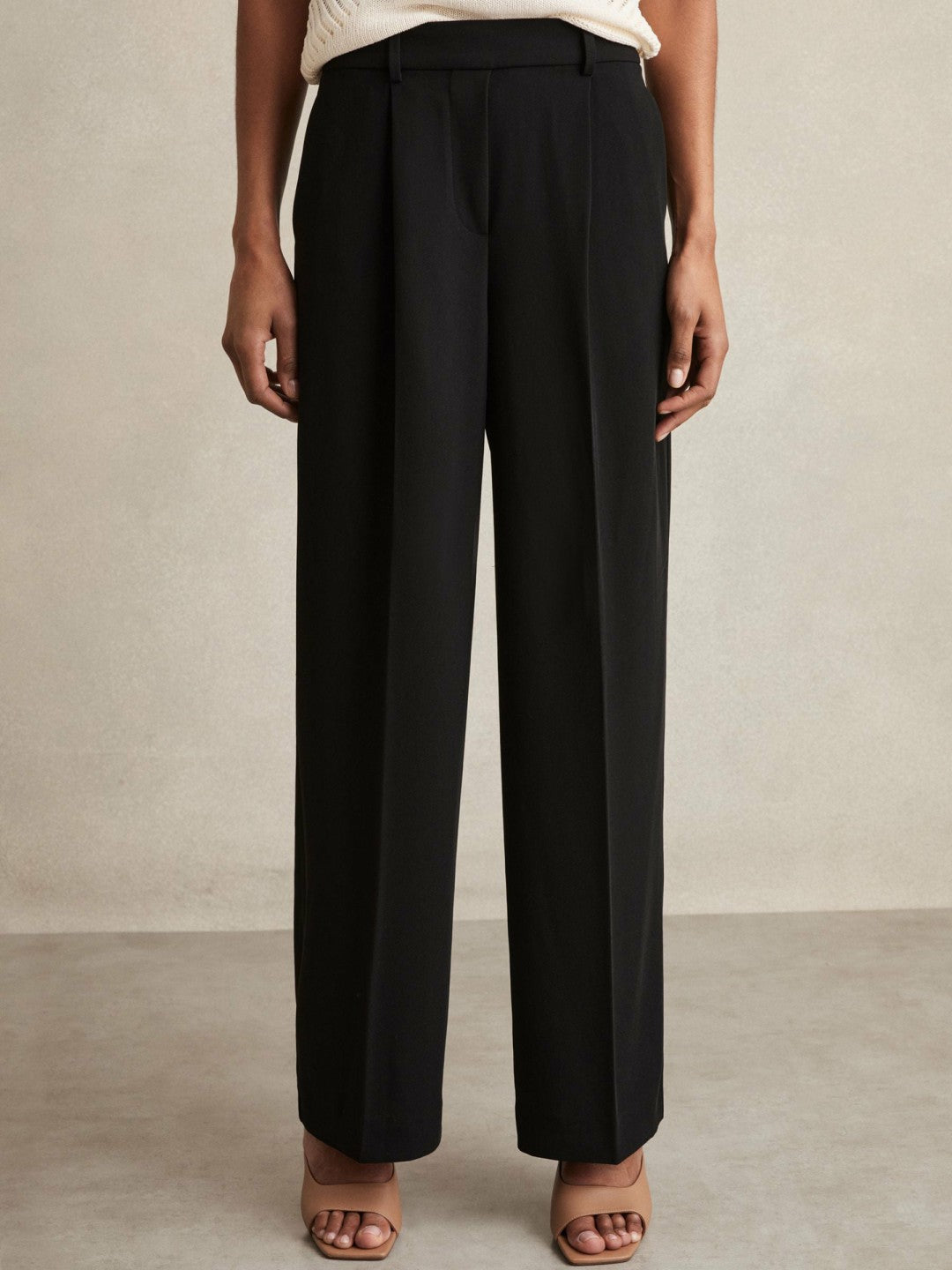 Elasticated-Waist Wide-Leg Twill Trousers in Black | Reiss Women Premium