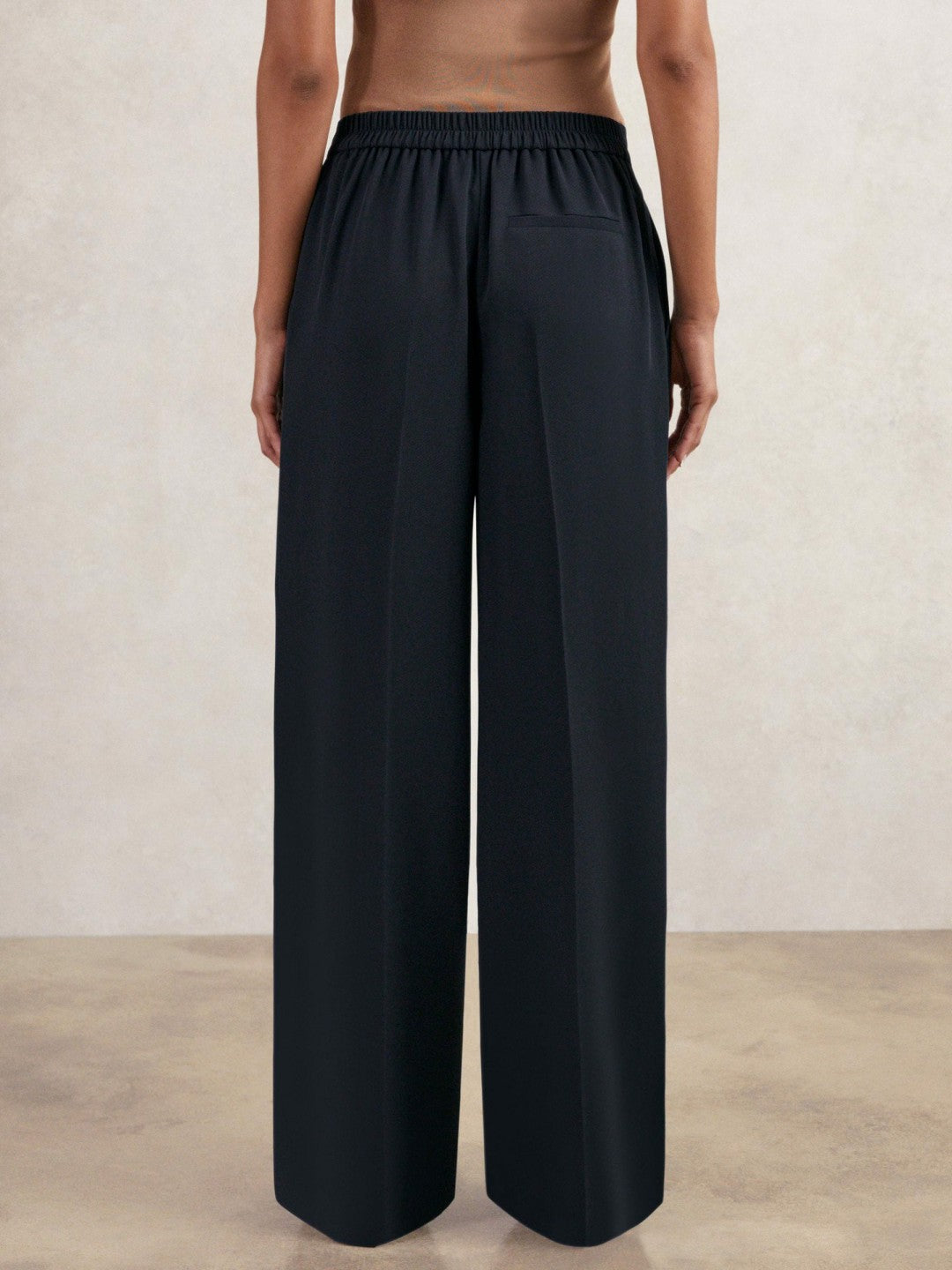 Petite Elasticated-Waist Wide-Leg Twill Trousers in Navy | Reiss Women Exclusive