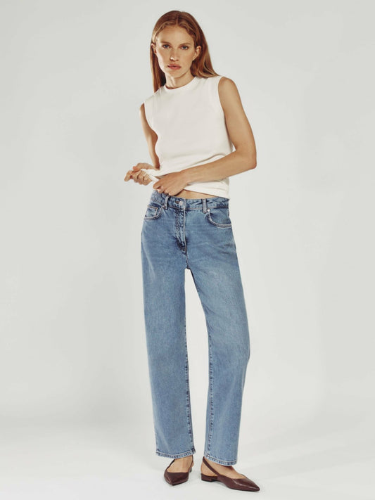 Petite Mid-Rise Straight-Leg Jeans in Light Blue | Reiss Women Recommended