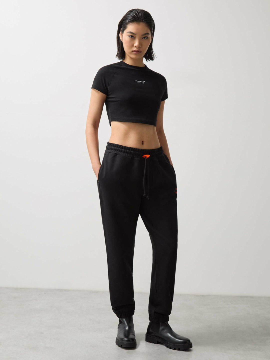 McLaren F1 Team Drawstring Joggers Unisex Fit in Black | Reiss Men New