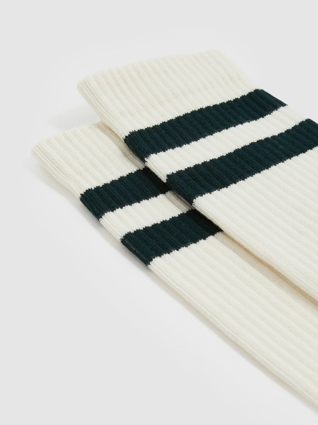Cotton-Blend Double-Stripe Socks in Forest Green/Ecru | Reiss Men Premium