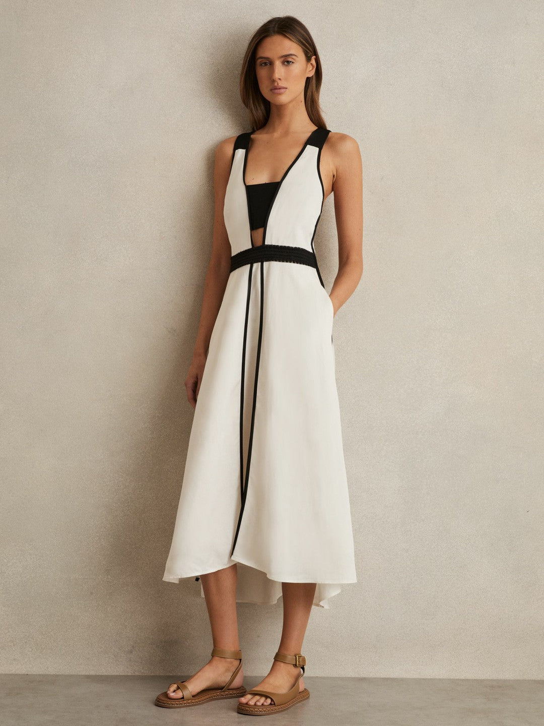Contrast Trim Flared Midi Dress With Linen in Ivory/Black | Reiss Women Premium