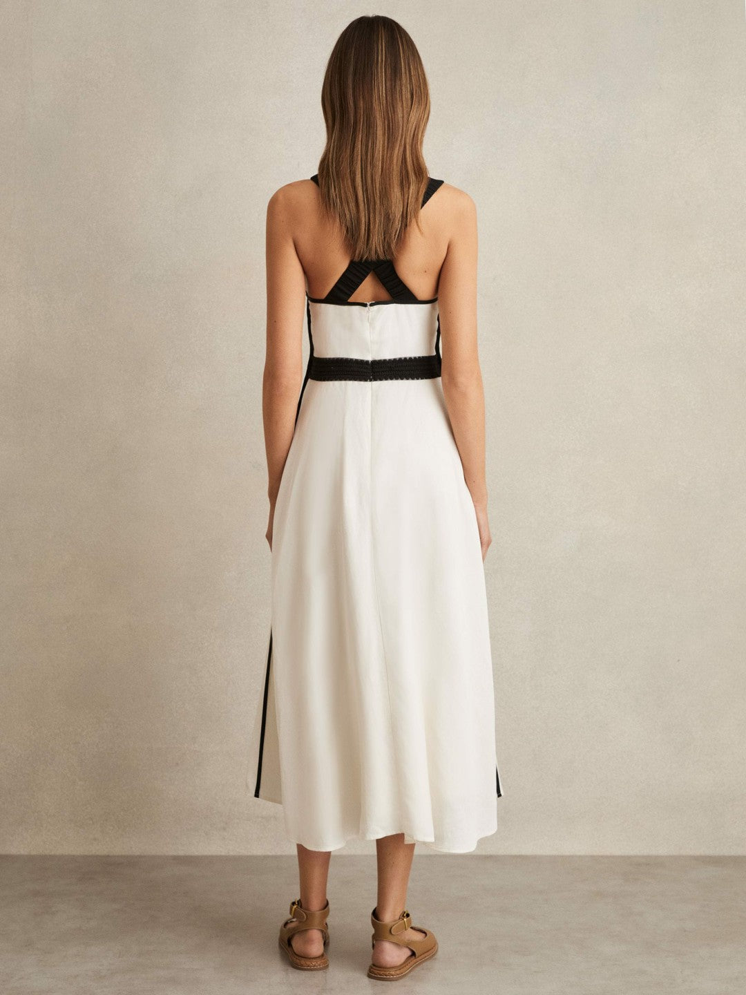 Contrast Trim Flared Midi Dress With Linen in Ivory/Black | Reiss Women Premium