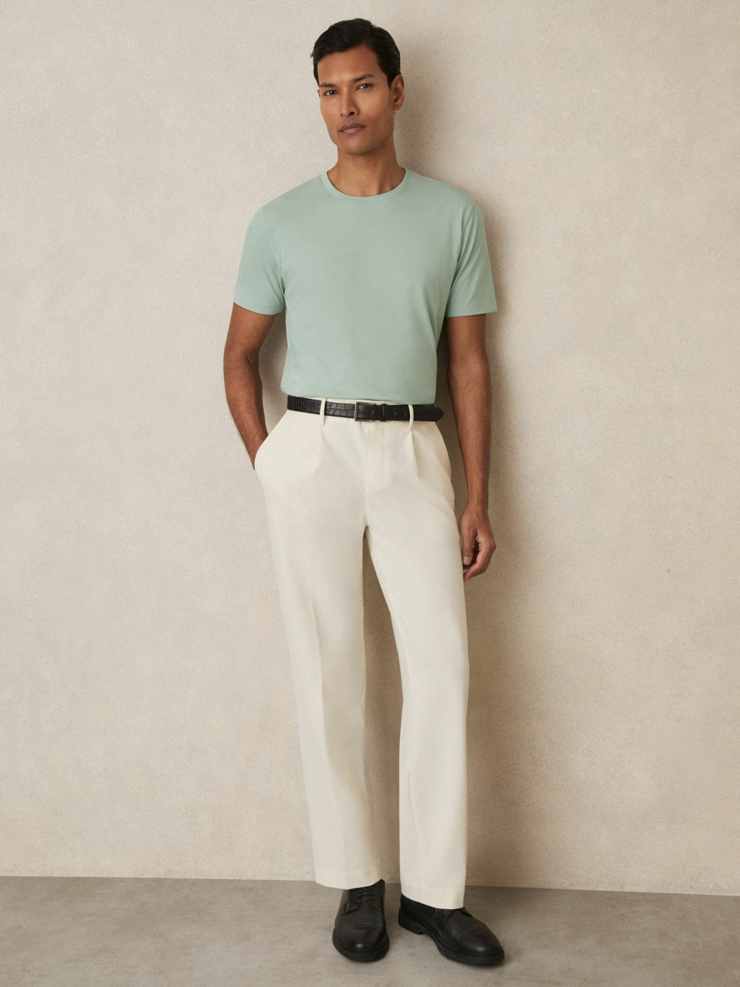 Cotton Crew Neck T-Shirt in Mint Green | Reiss Men Recommended