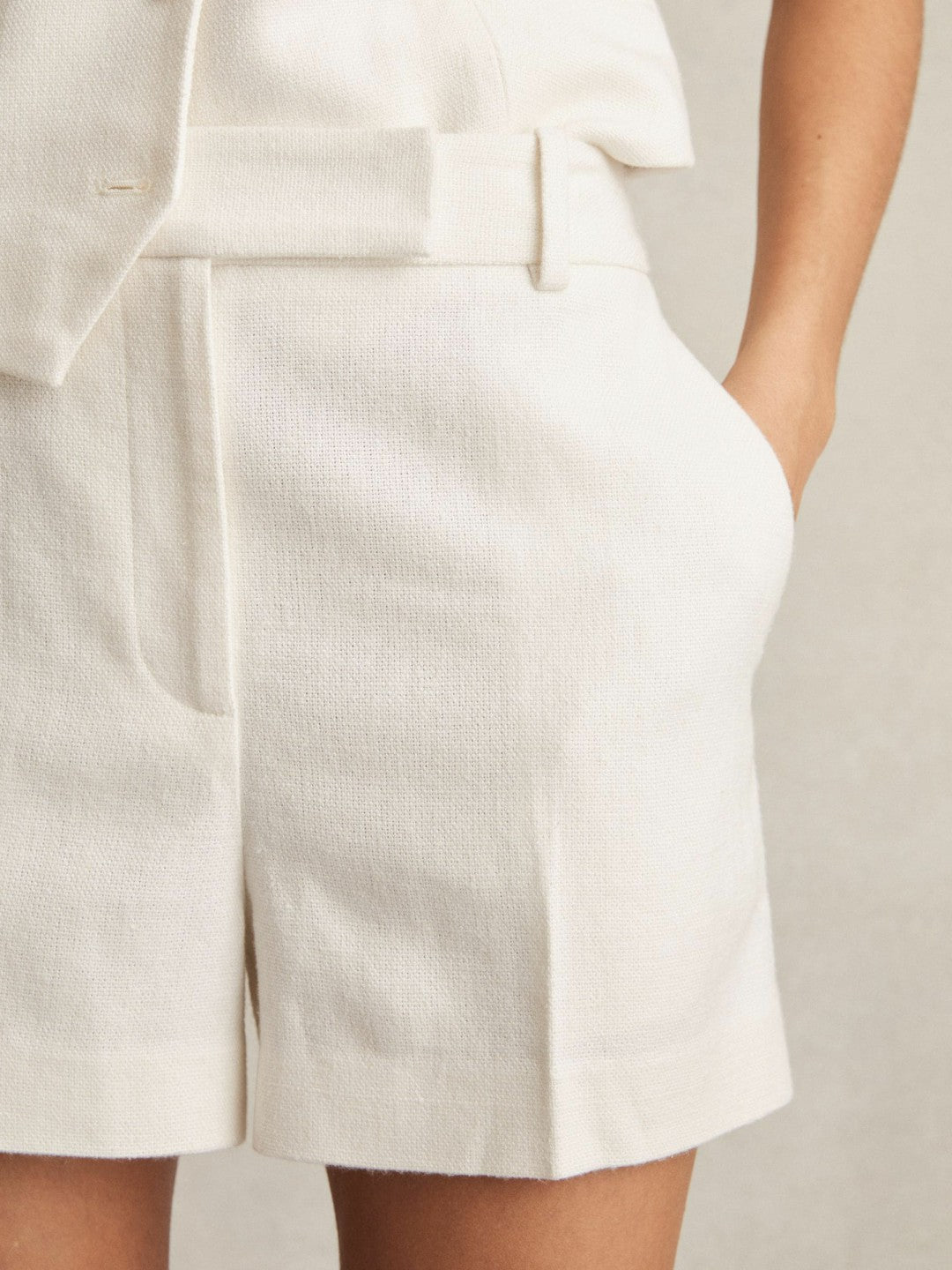 Linen-Blend Tailored Shorts in White | Reiss Women New