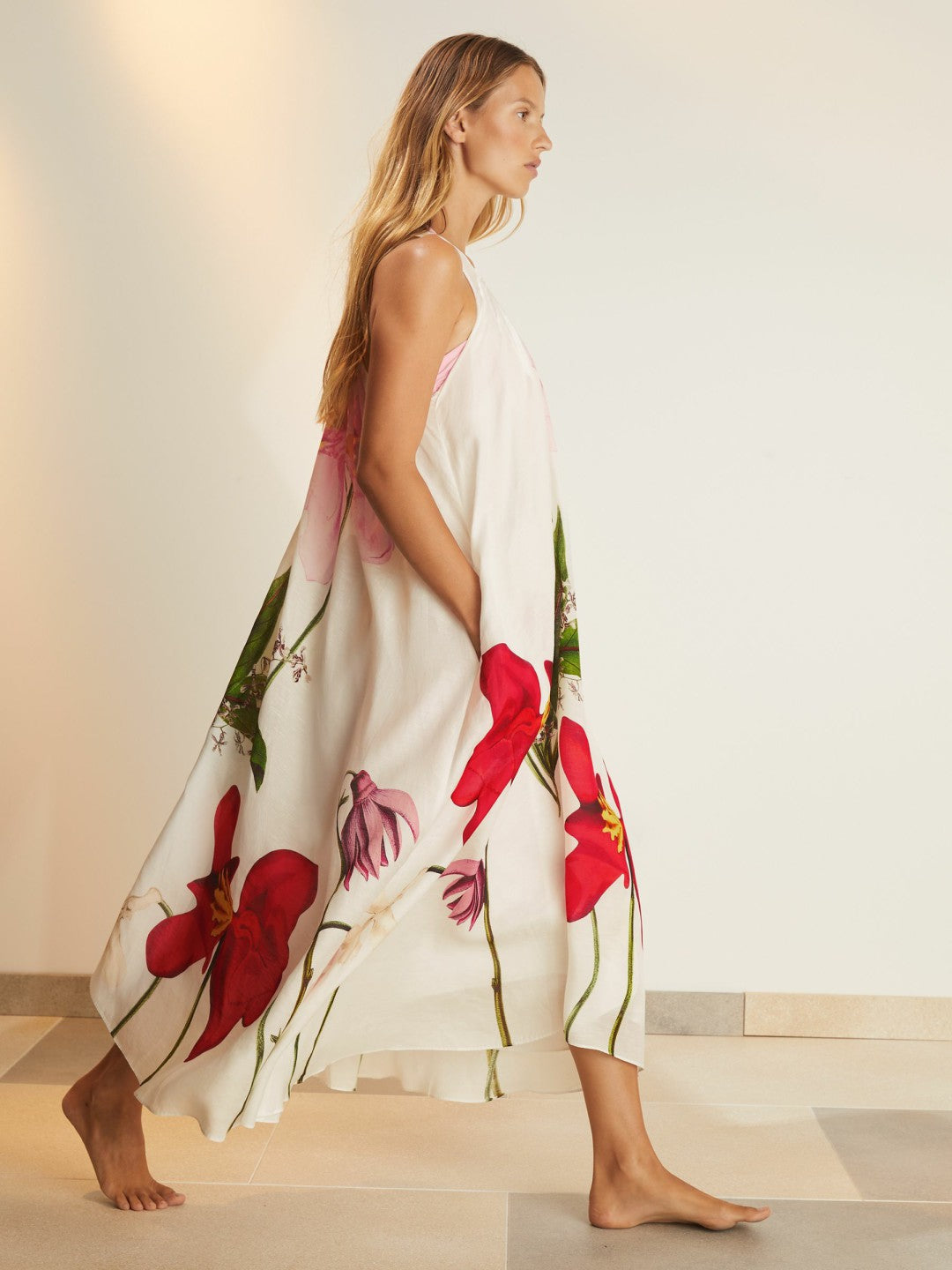 NYBG Floral Print Maxi Dress With Linen in Ivory | Reiss Women Trending