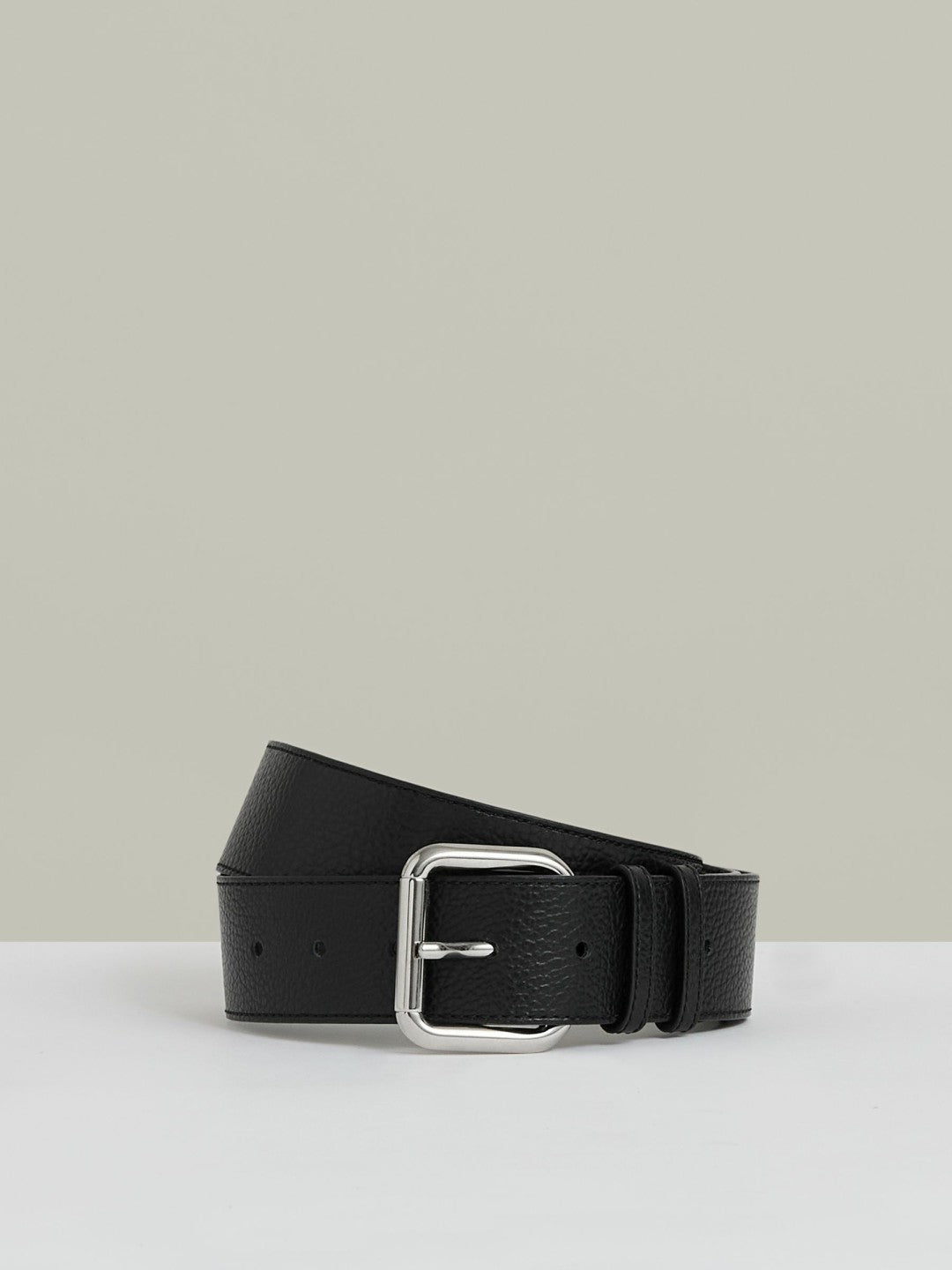 Leather Square Roller Buckle Belt in Black | Reiss Women Signature