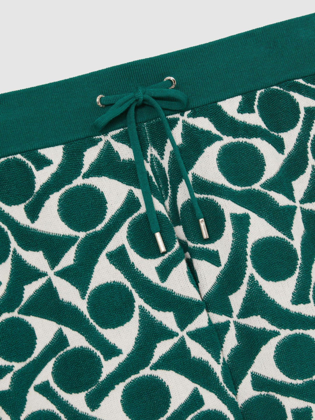 Abstract-Pattern Towelling Shorts in Green/White | Reiss Men Trending