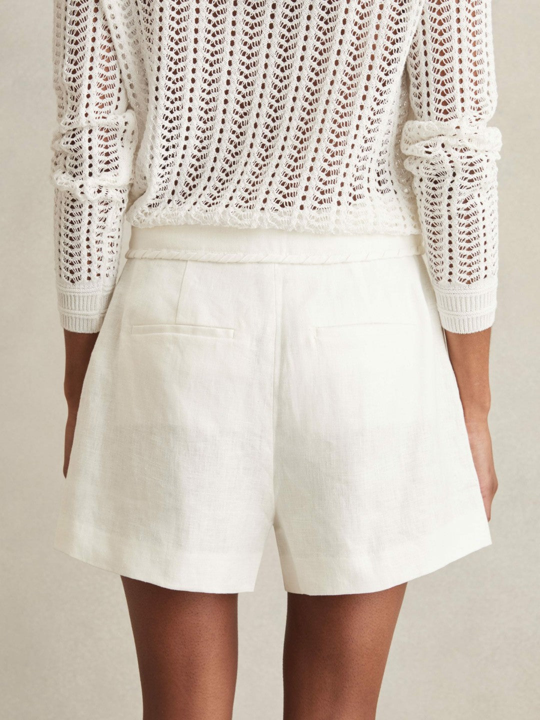 Linen Whipstitch Shorts in White | Reiss Women Exclusive