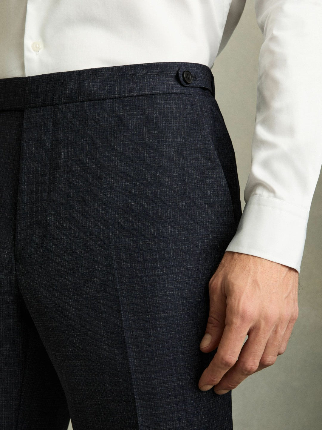 Slim-Fit Wool-Blend Textured Tailored Trousers in Navy | Reiss Men Trending