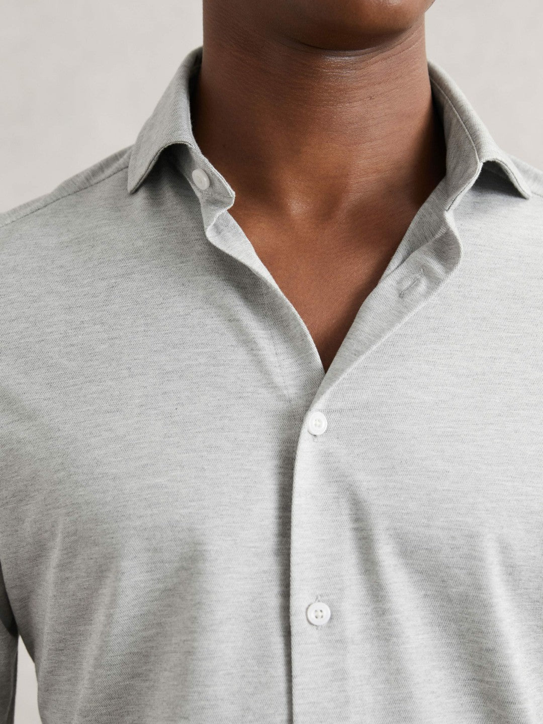 Cotton-Blend Jersey Cutaway-Collar Shirt in Grey Melange | Reiss Men Trending