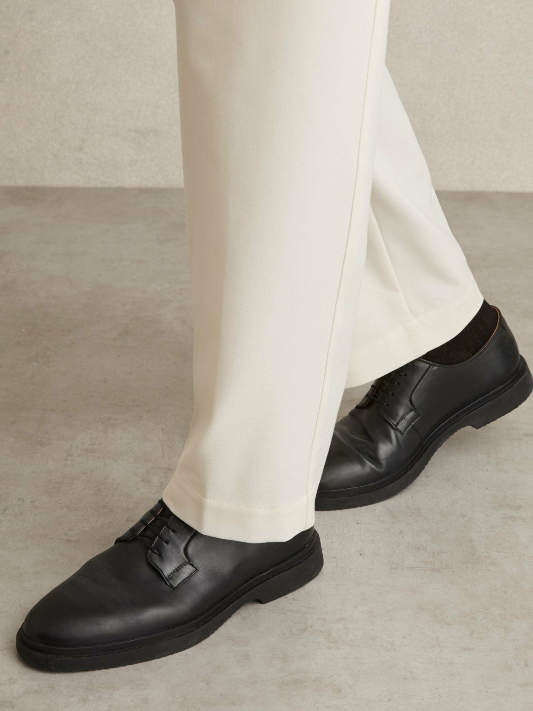 Leather Lace-Up Derby Shoes in Black | Reiss Men Featured