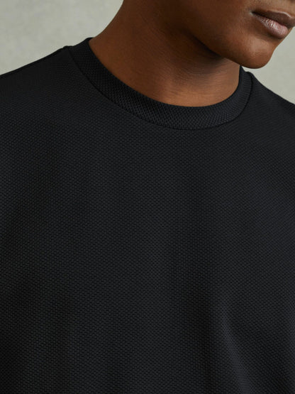 Textured Crew-Neck T-Shirt in Navy | Reiss Men Exclusive