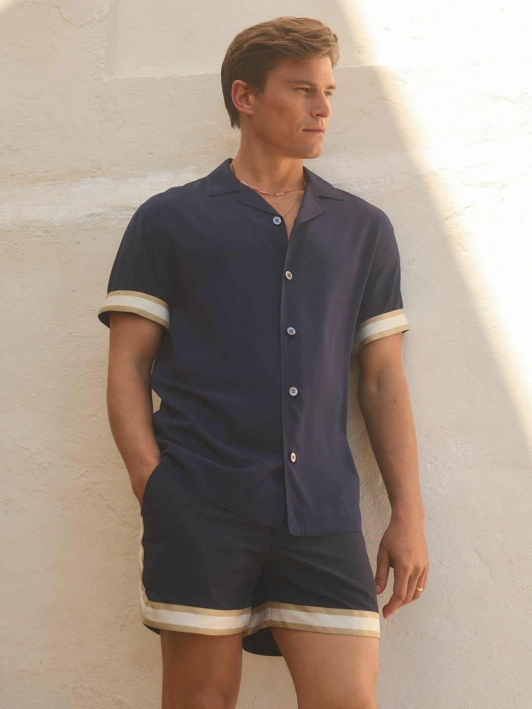 | Ché Cuff Detail Cuban Collar Shirt in Navy | Reiss Men Exclusive