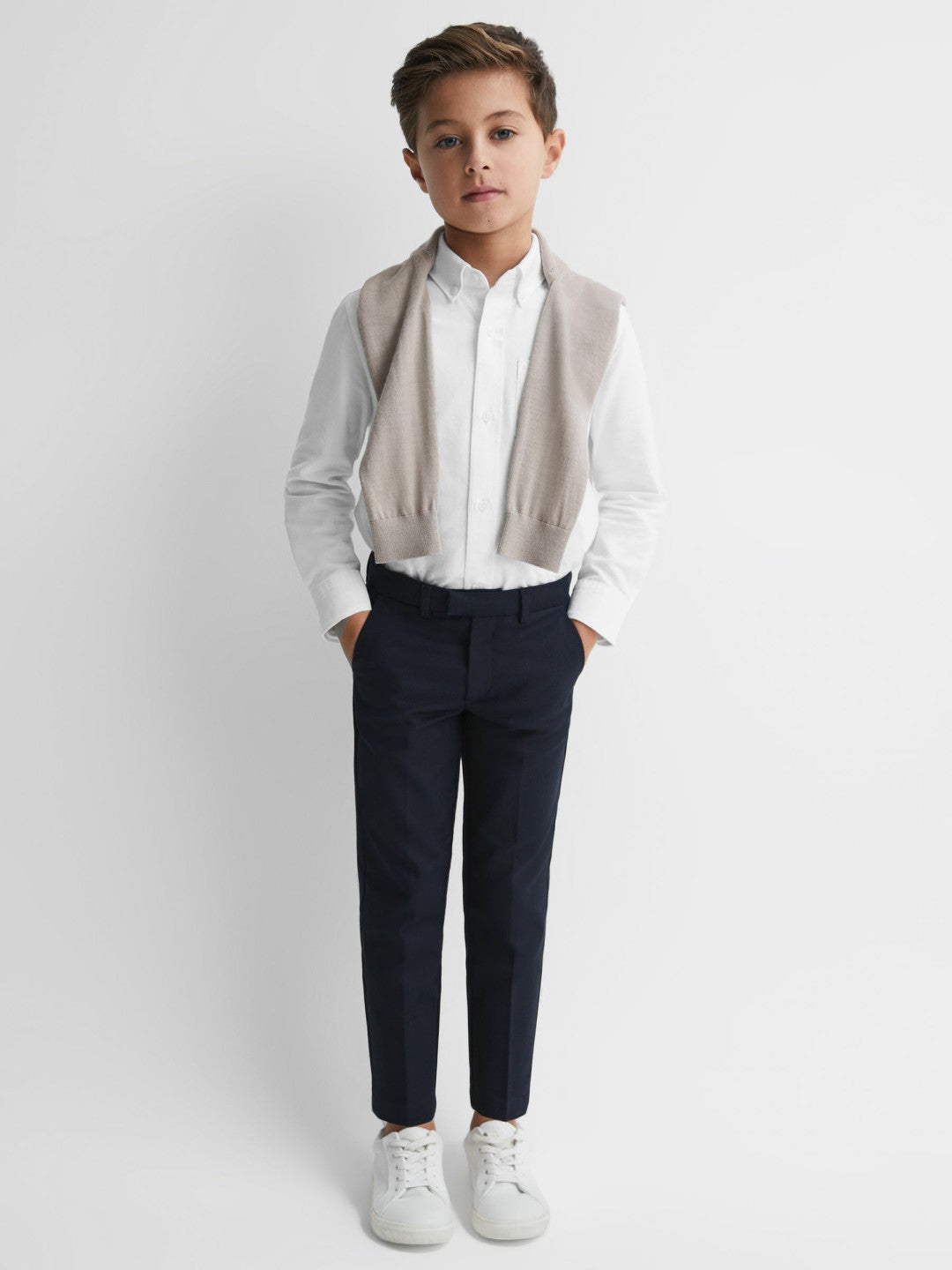 13-14 yrs Button Down Oxford Shirt in White | Reiss Children & Baby Trending