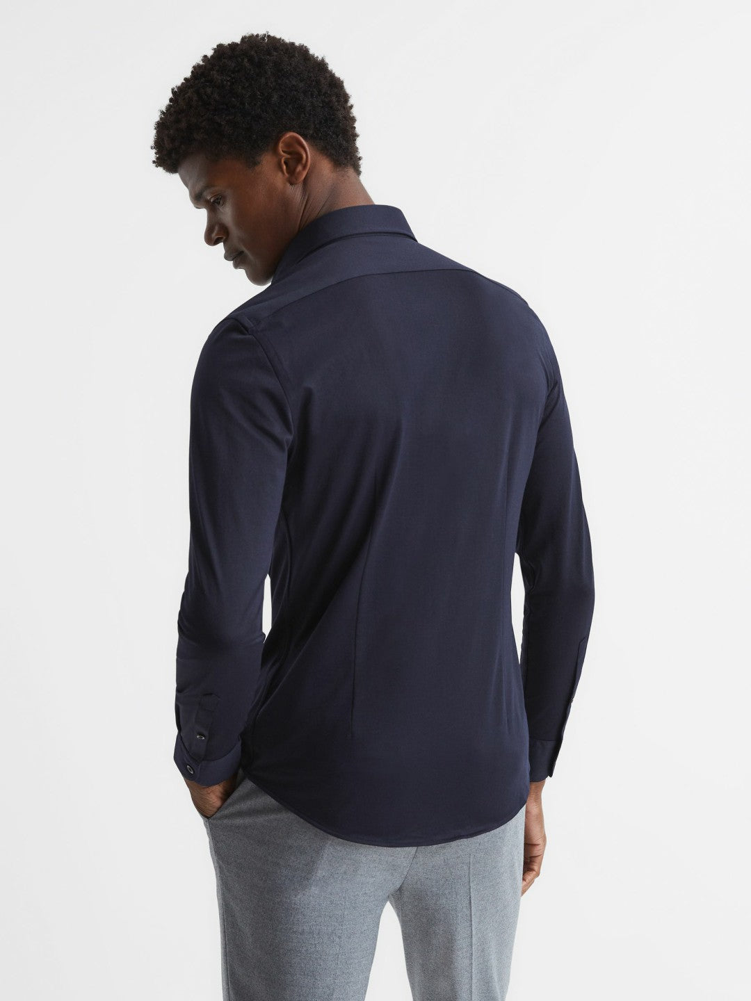 Cotton-Blend Jersey Cutaway-Collar Shirt in Navy | Reiss Men New