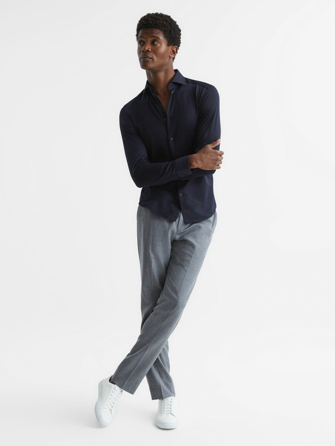 Cotton-Blend Jersey Cutaway-Collar Shirt in Navy | Reiss Men New