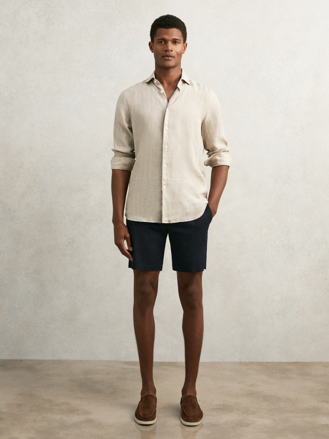 Short Length Casual Chino Shorts in Navy | Reiss Men Signature