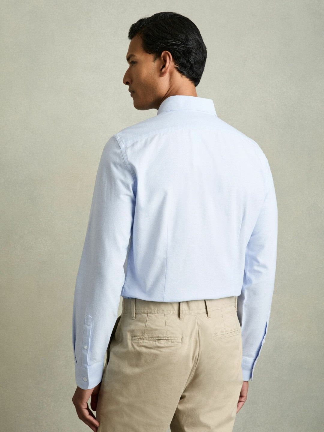 Slim-Fit Button-Down Collar Cotton Oxford Shirt in Soft Blue | Reiss Men Premium