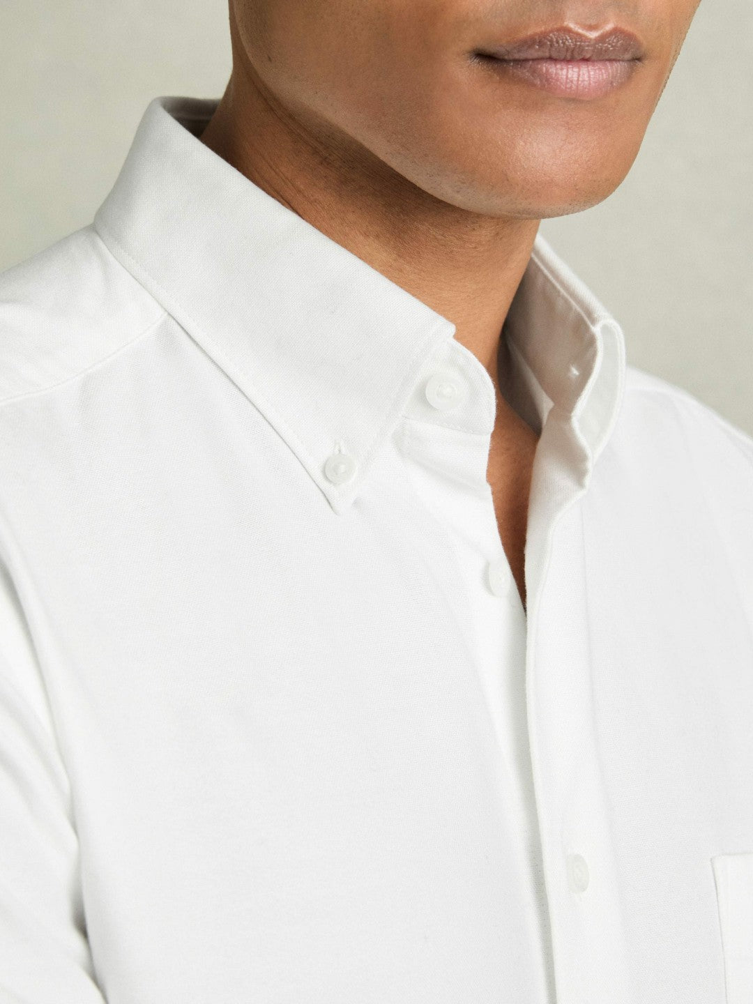 Slim-Fit Button-Down Collar Cotton Oxford Shirt in White | Reiss Men New