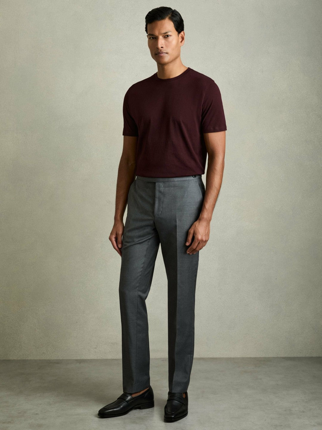 Cotton Crew Neck T-Shirt in Bordeaux | Reiss Men Best Seller