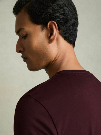 Cotton Crew Neck T-Shirt in Bordeaux | Reiss Men Best Seller