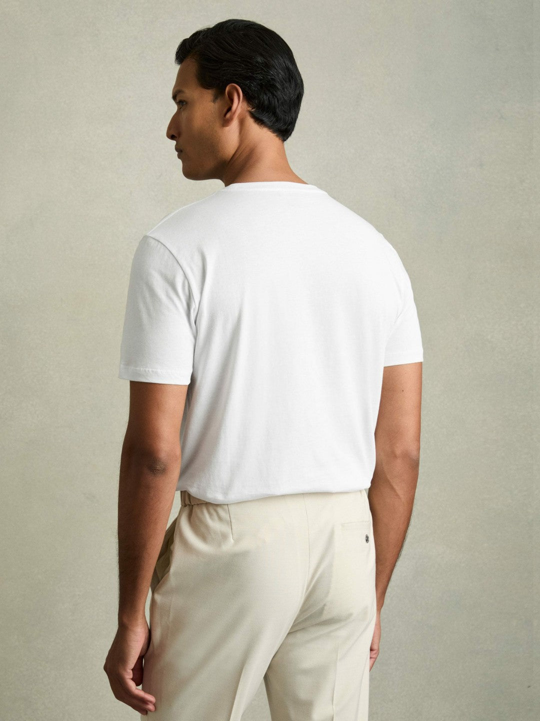 Cotton Crew Neck T-Shirt in White | Reiss Men Signature