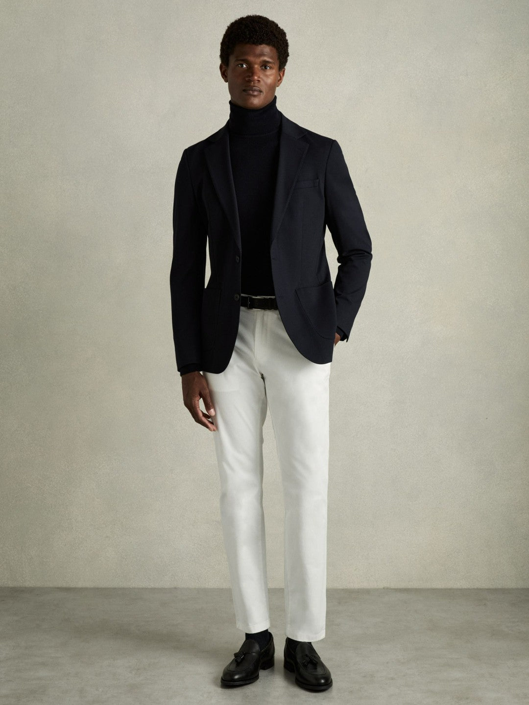 Slim Fit Washed Cotton Blend Chinos in White | Reiss Men Best Seller