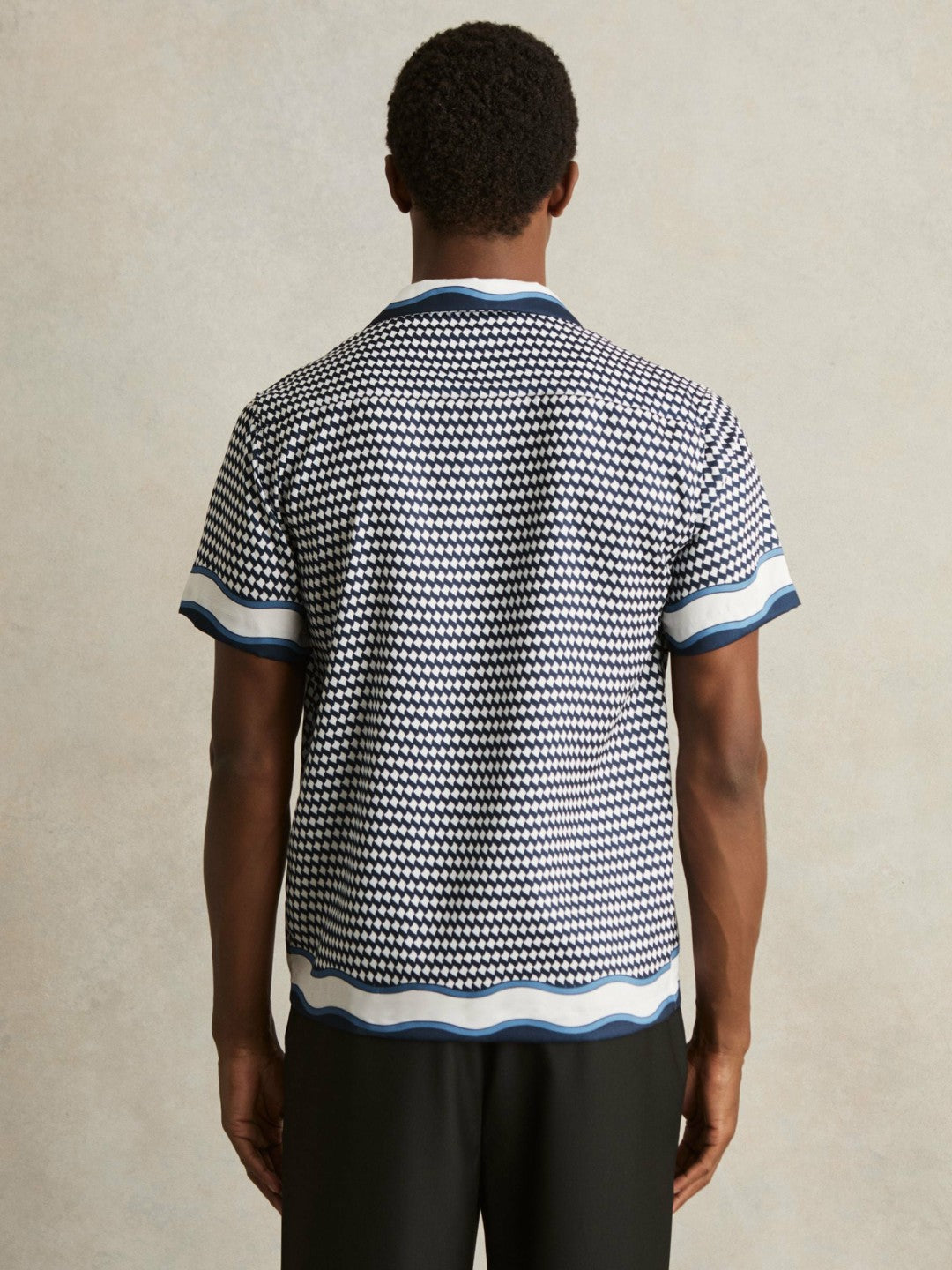 Geometric-Print Cuban-Collar Shirt in White/Navy | Reiss Men Best Seller
