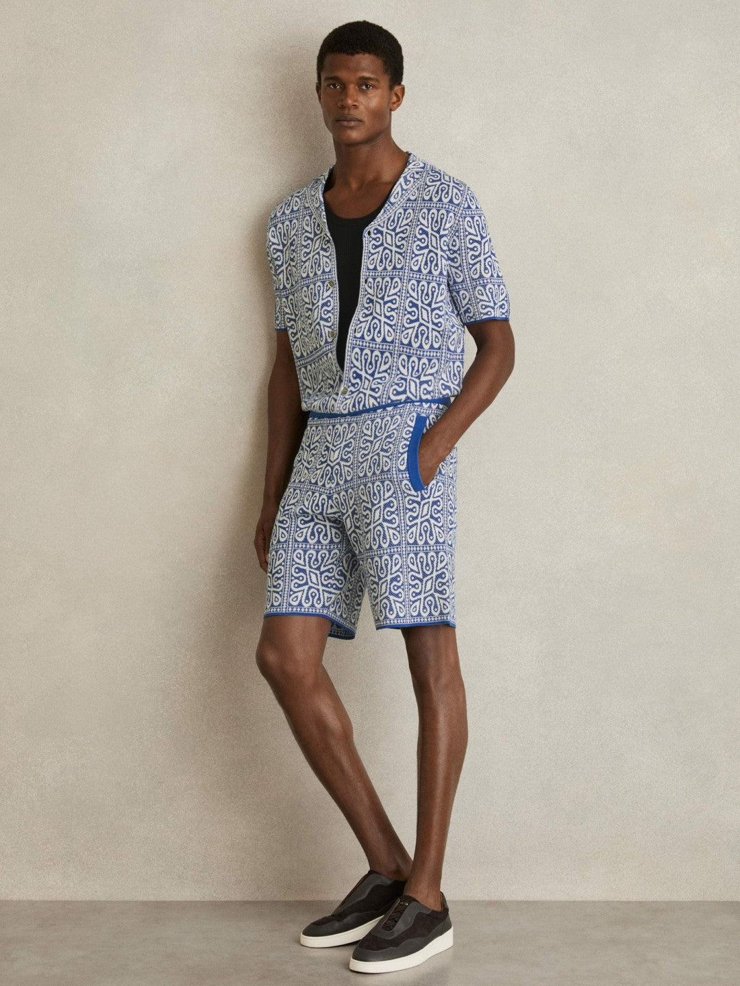 Tile Pattern Knit Shorts in Blue/White | Reiss Men Signature